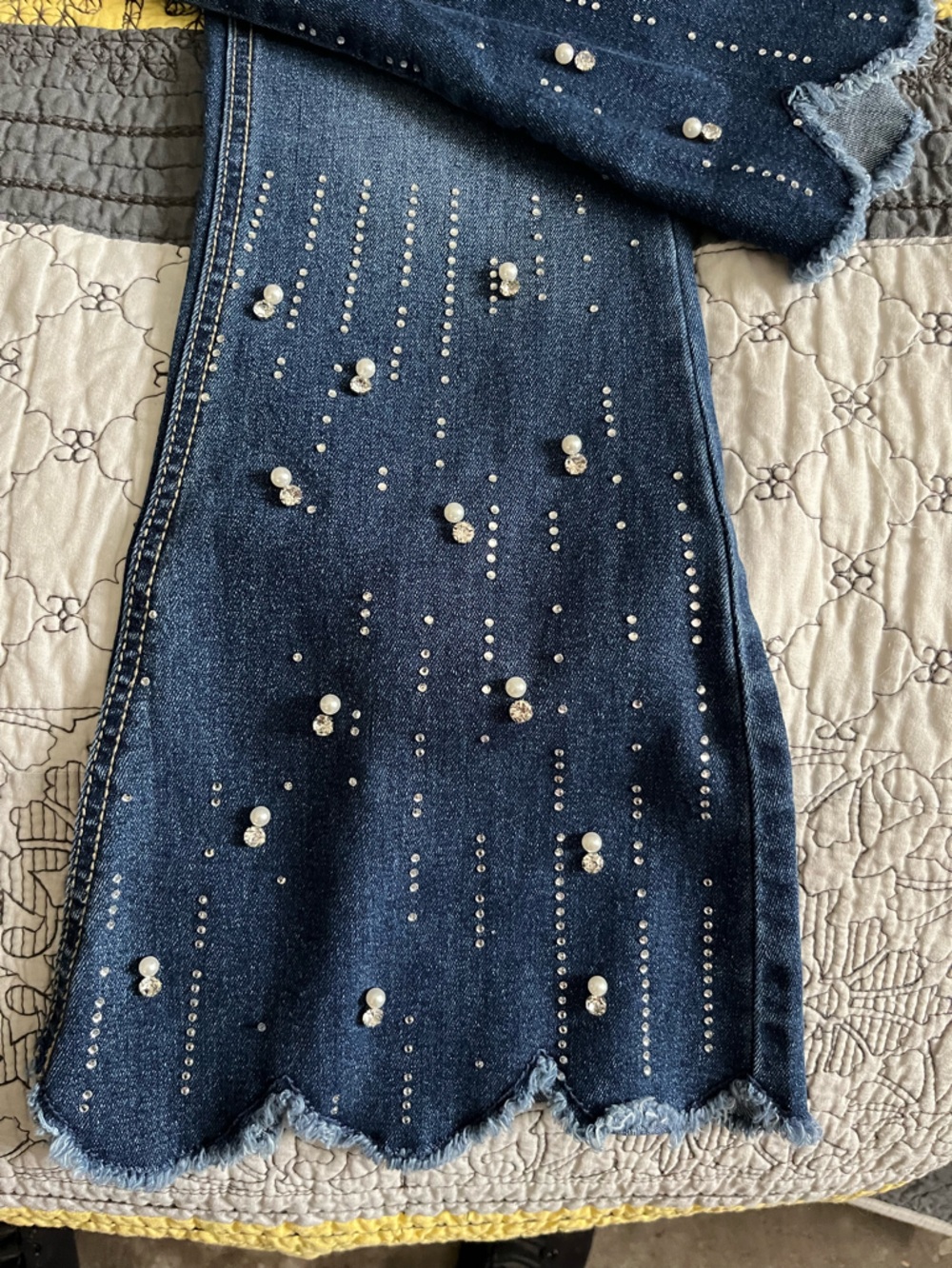 Pearl & Rhinestone Embellished Dark Blue Flare Jeans - Picture 6 of 8